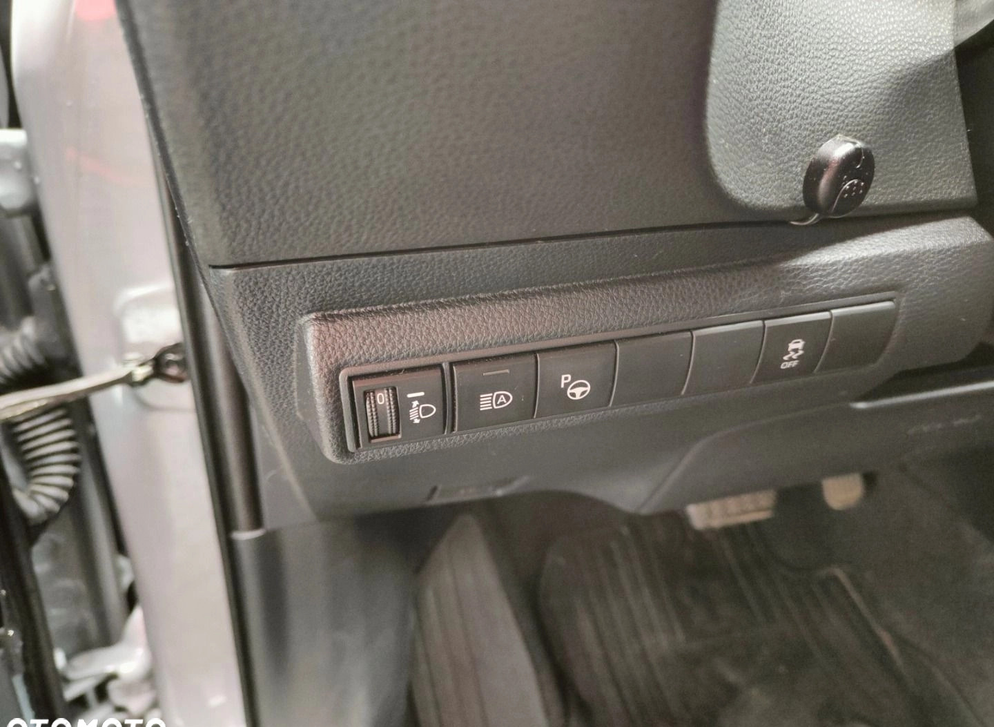 Toyota Corolla cena 115900 przebieg: 30083, rok produkcji 2022 z Młynary małe 277